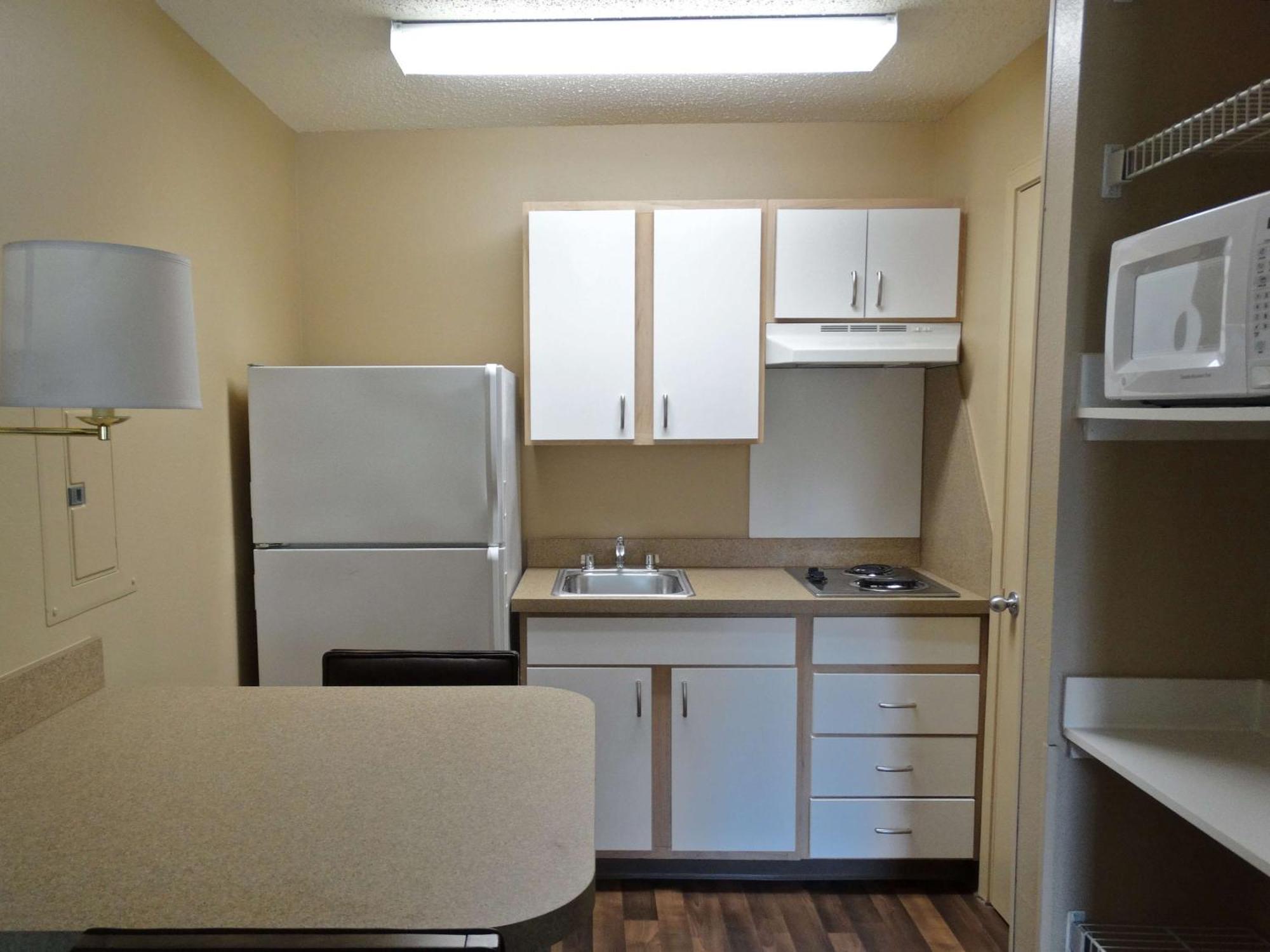 Extended Stay America Suites - San Antonio - Airport Bagian luar foto